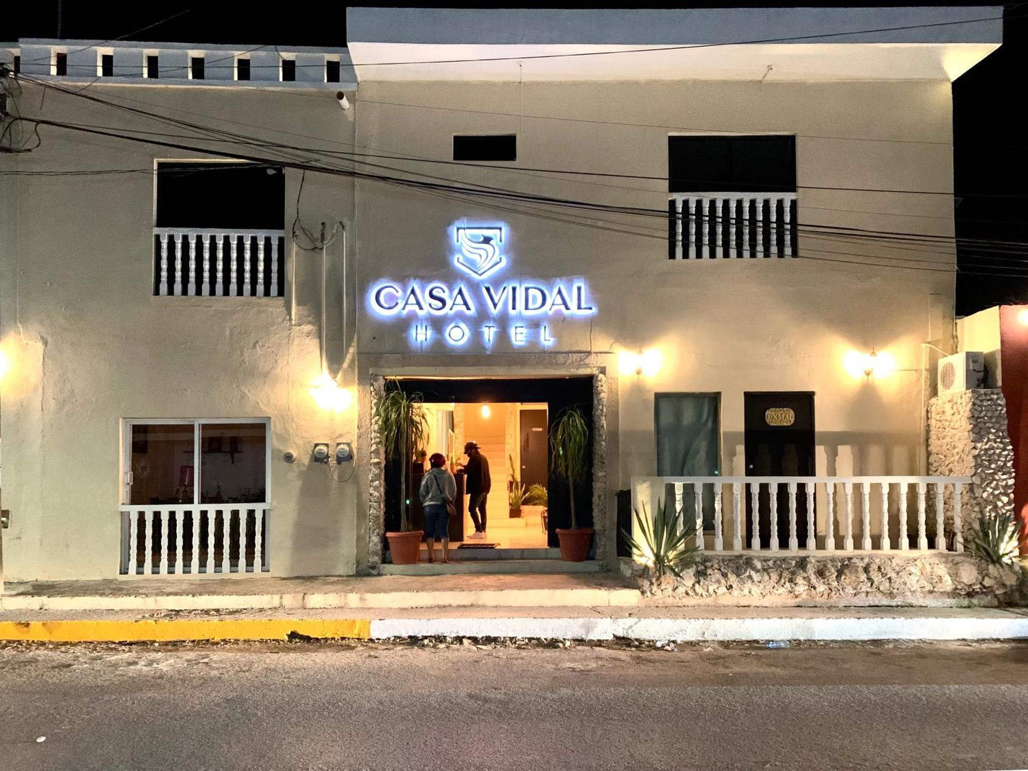 Casa Vidal Hotel 巴利亚多利德 外观 照片