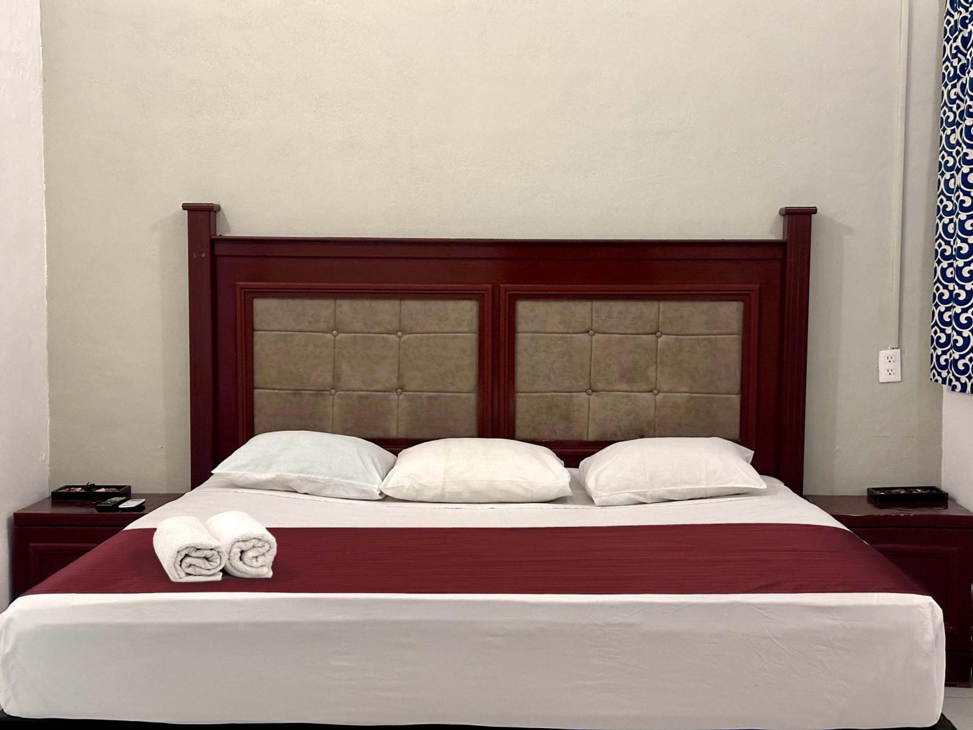 Casa Vidal Hotel 巴利亚多利德 外观 照片
