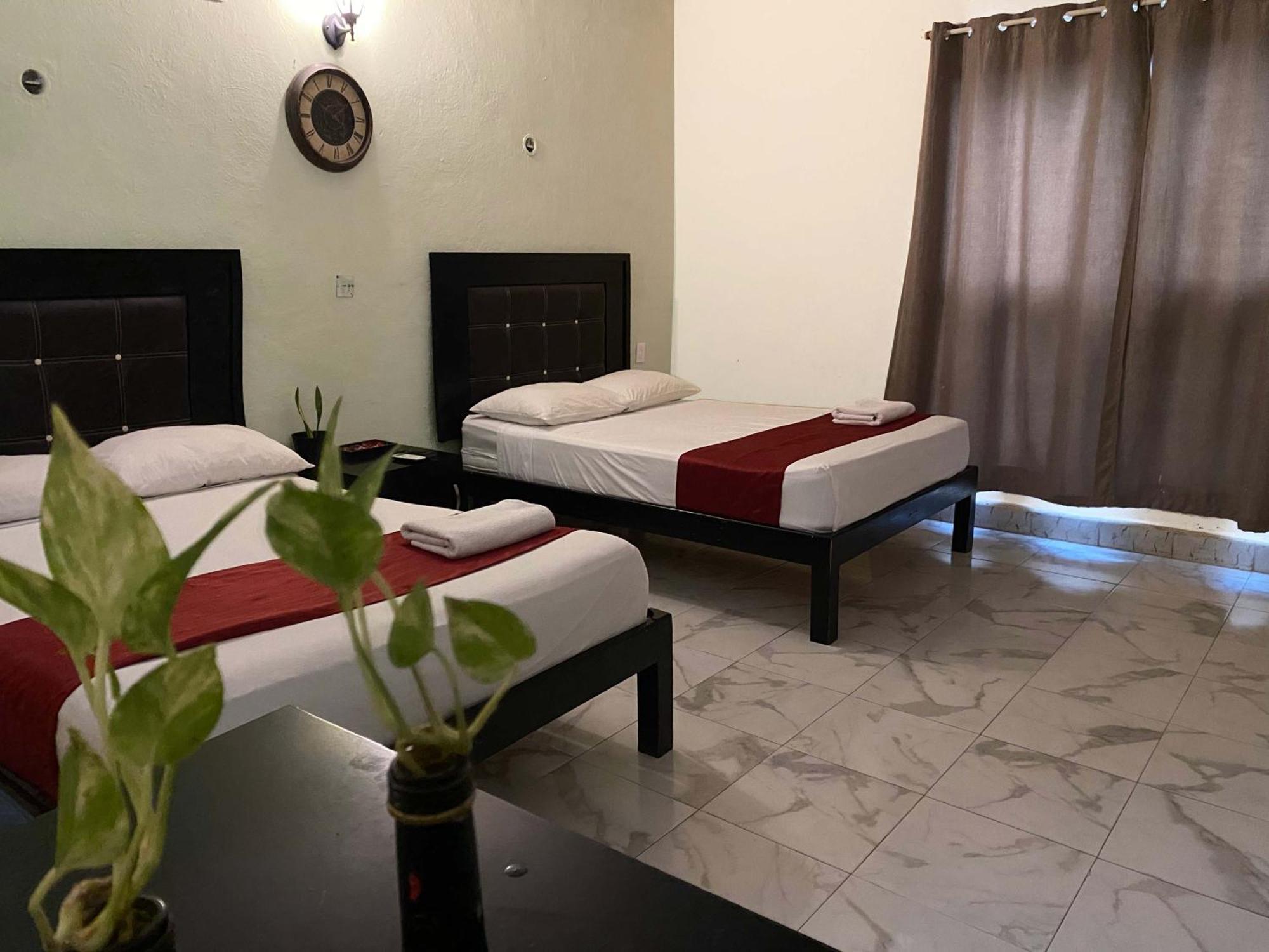 Casa Vidal Hotel 巴利亚多利德 外观 照片